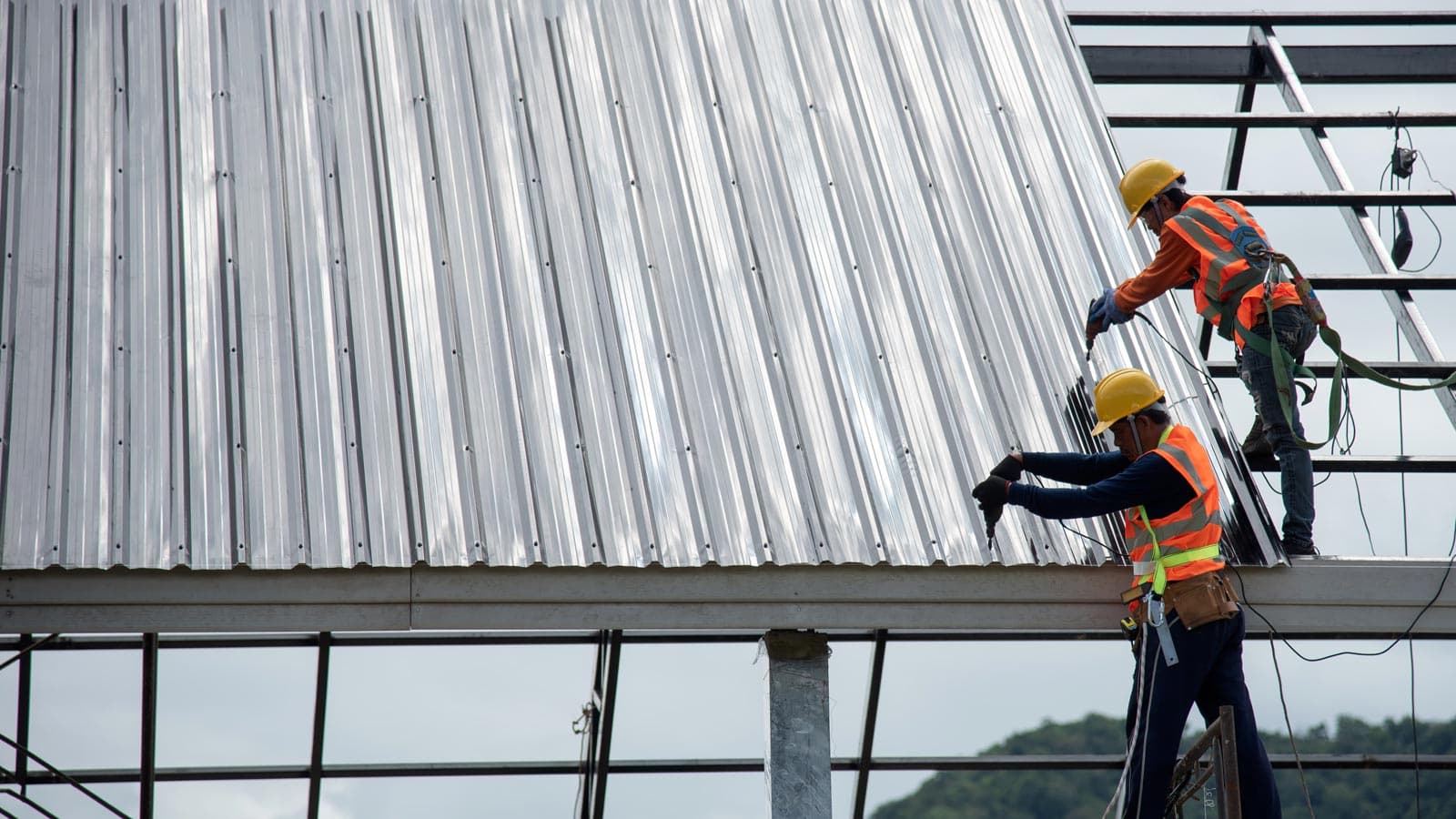 Llámenos para la instalación de su cubierta de aluminio o PVC en Lugo
